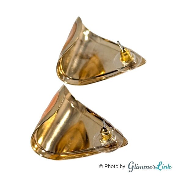 Vintage 80s Curl Triangle Peach & Green Enamel Swirl Gold Tone Pierced Earrings - Picture 8 of 11